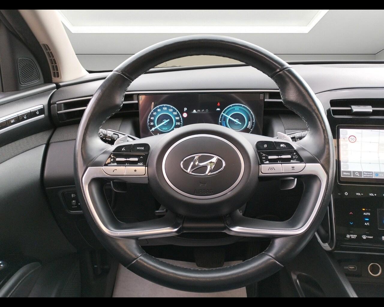 HYUNDAI Tucson 3ª serie Tucson 1.6 HEV aut. Ex...