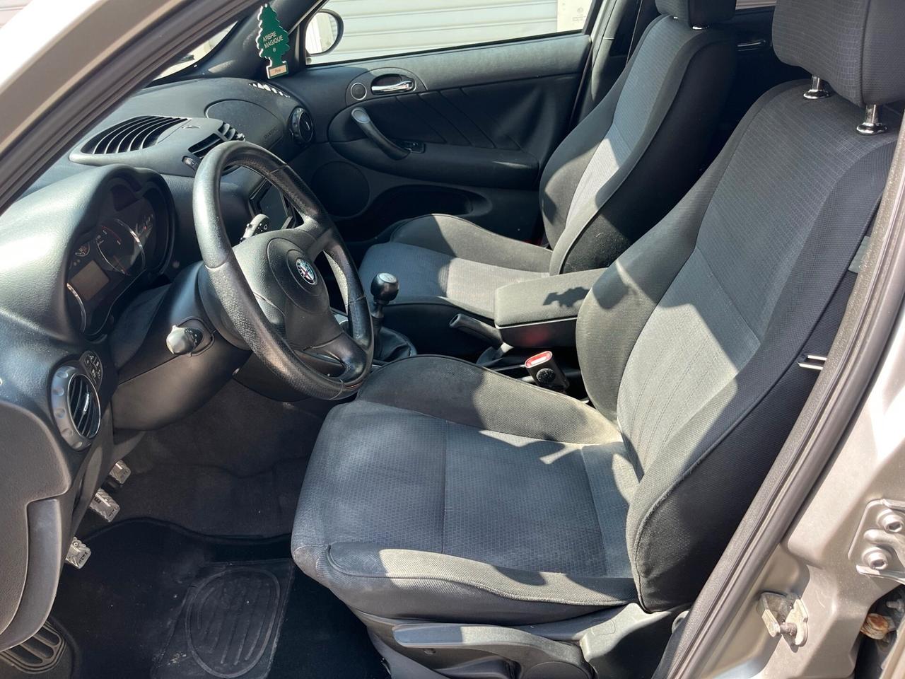 Alfa Romeo 147 1.9 JTD (120) 5 porte Exclusive OPACA