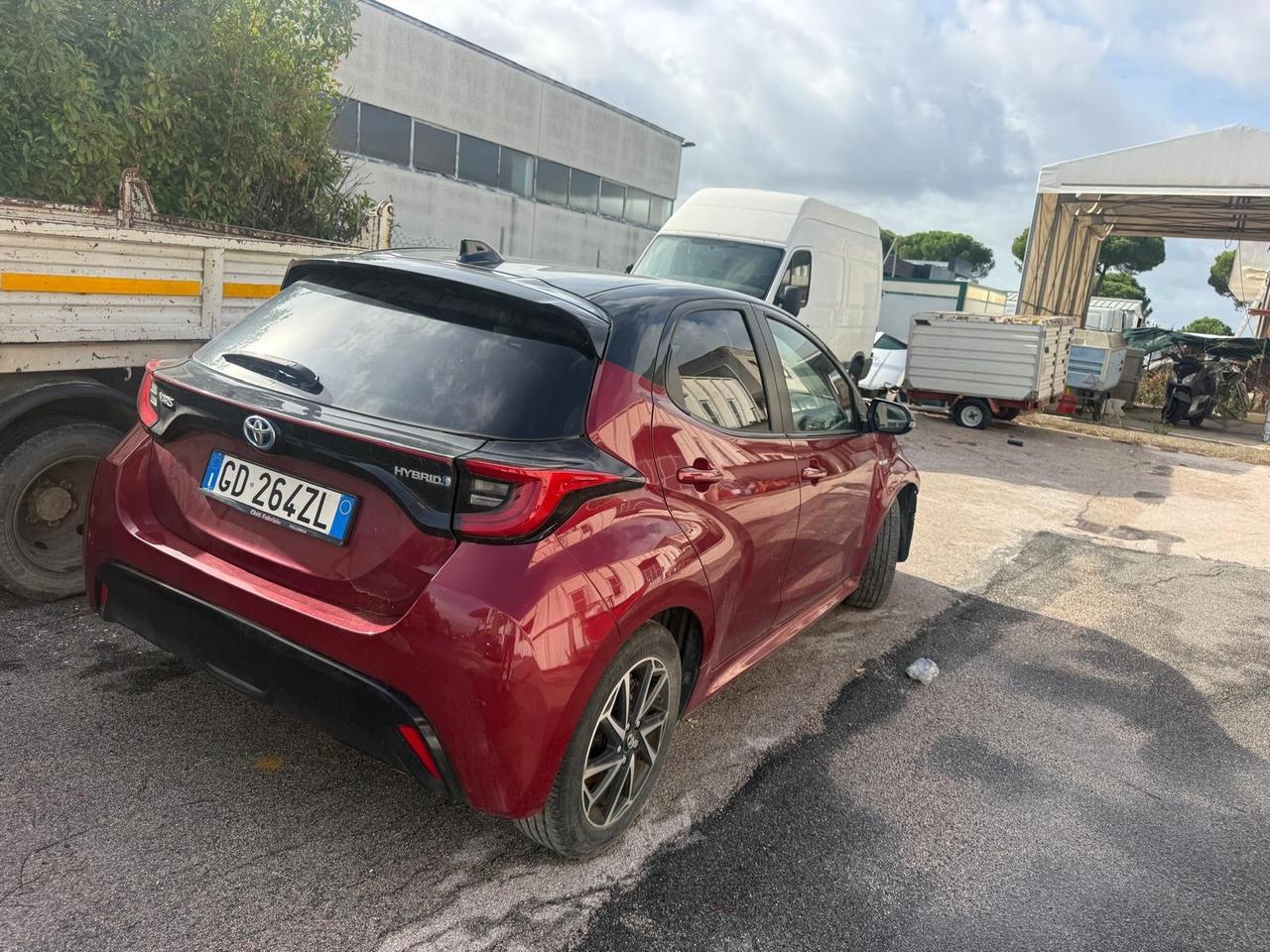 Toyota Yaris 1.5 Hybrid 5 porte Lounge 2021