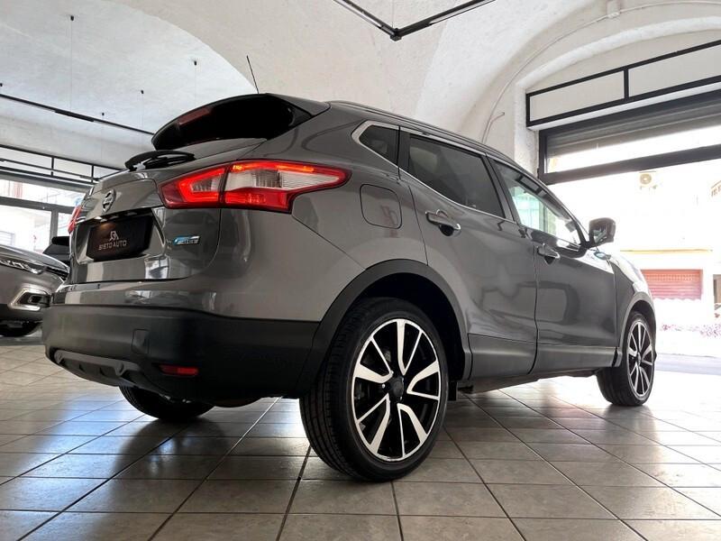 Nissan Qashqai 1.5 dCi DPF Tekna