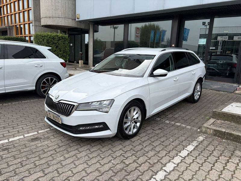 Škoda Superb Wagon 2.0 tdi evo Style 150cv dsg DANNEGGIATA