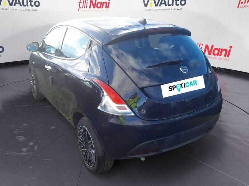 Lancia Ypsilon 1.0 FireFly 5 porte S&S Hybrid Oro