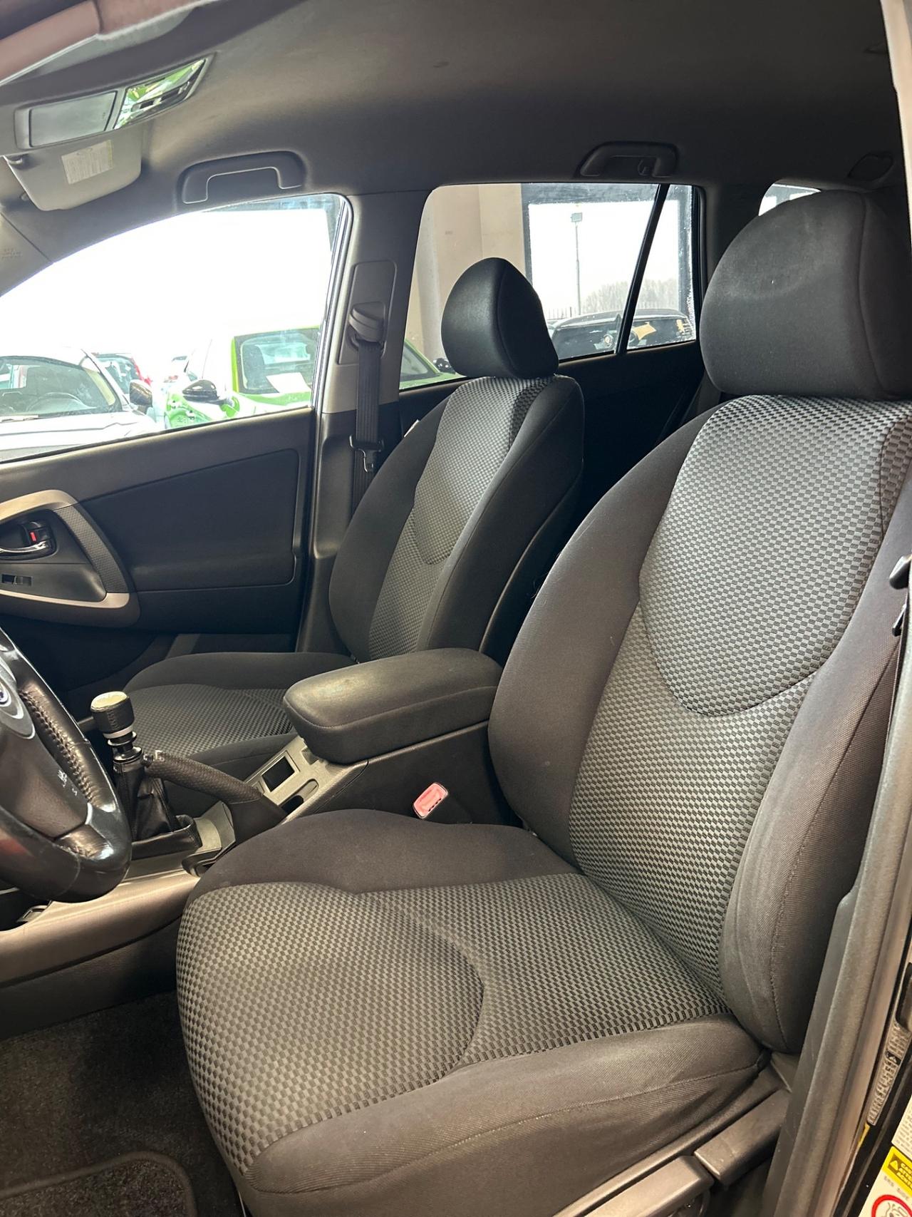 Toyota RAV 4 RAV4 2.2 D-4D 136 CV Luxury