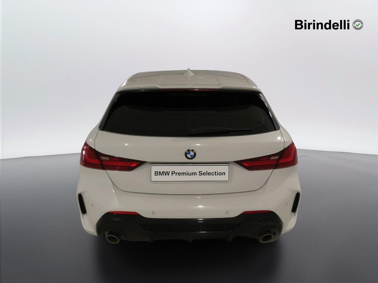 BMW Serie 1 (F40) - M 135i xDrive