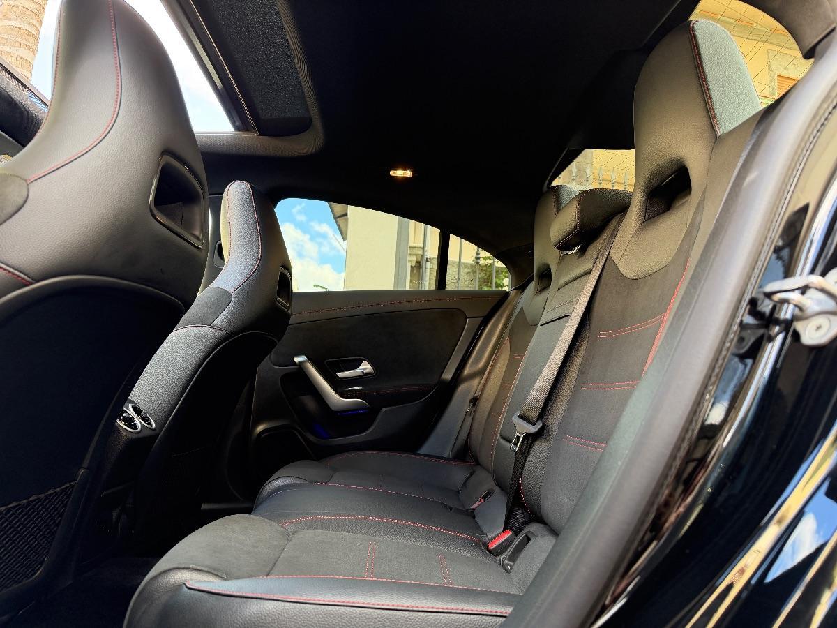 Mercedes CLA 200d Premium AMG Night Edition