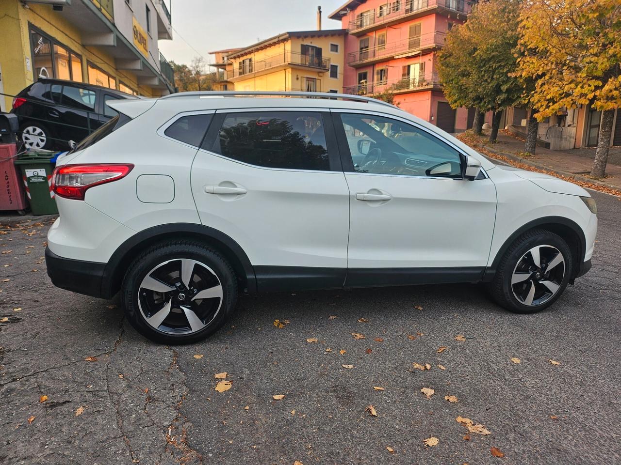 Nissan Qashqai 1.5 dCi N-Connecta 2016