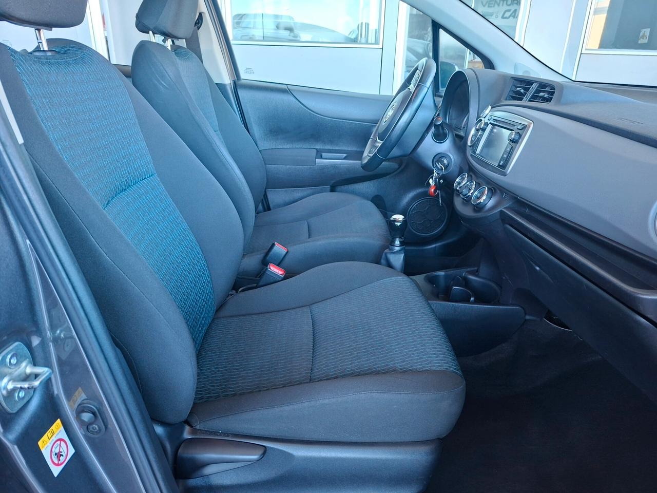 Toyota Yaris 1.0 5 porte Active