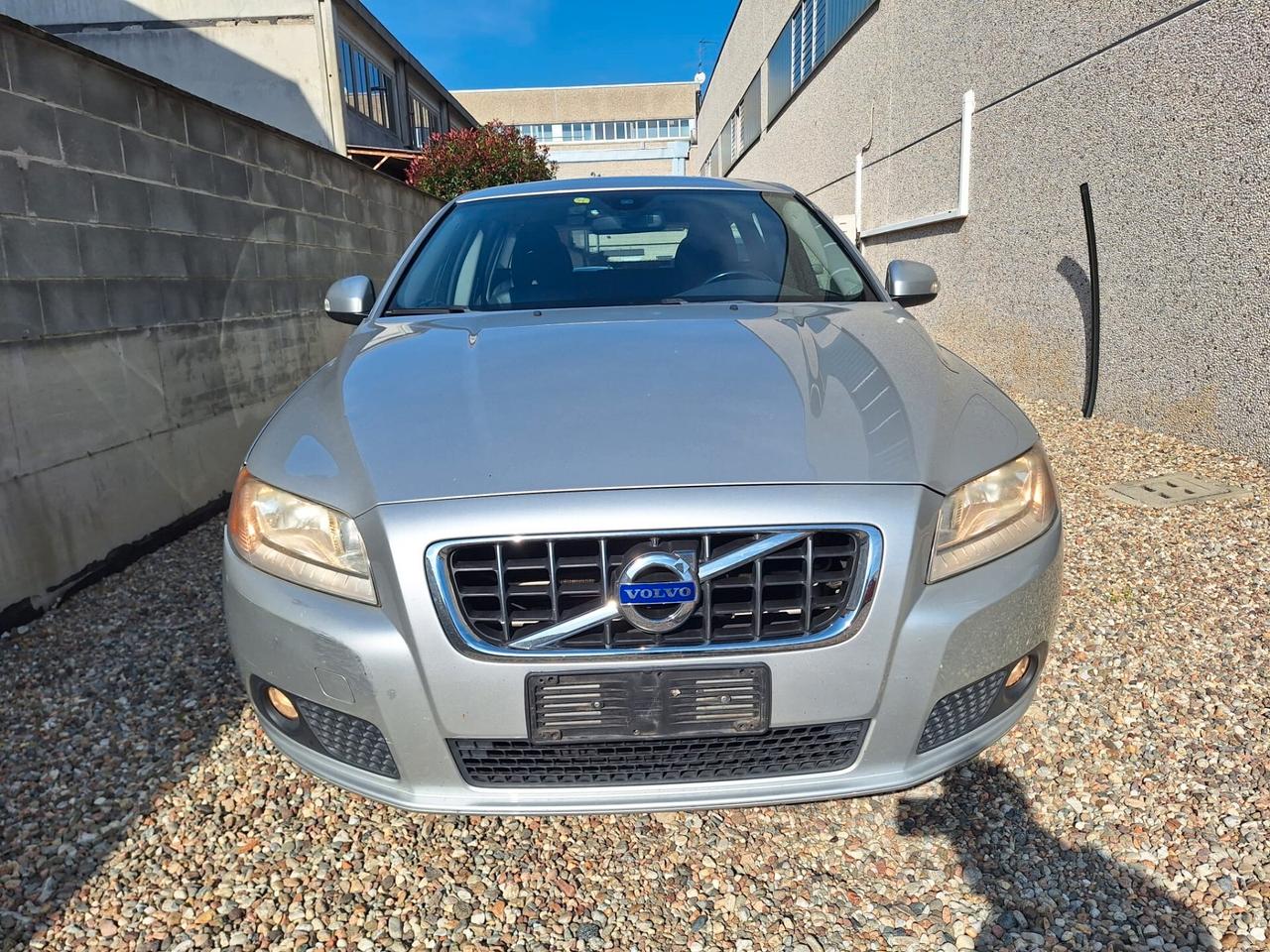 Volvo V70 2.4 d. ,,Automatica