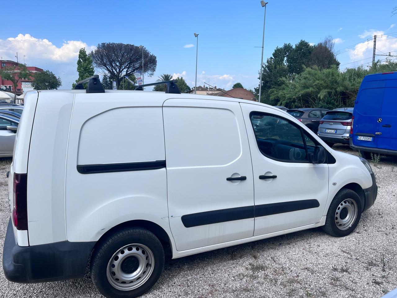 Citroen Berlingo BlueHDi 100 Van 3 posti Club L1