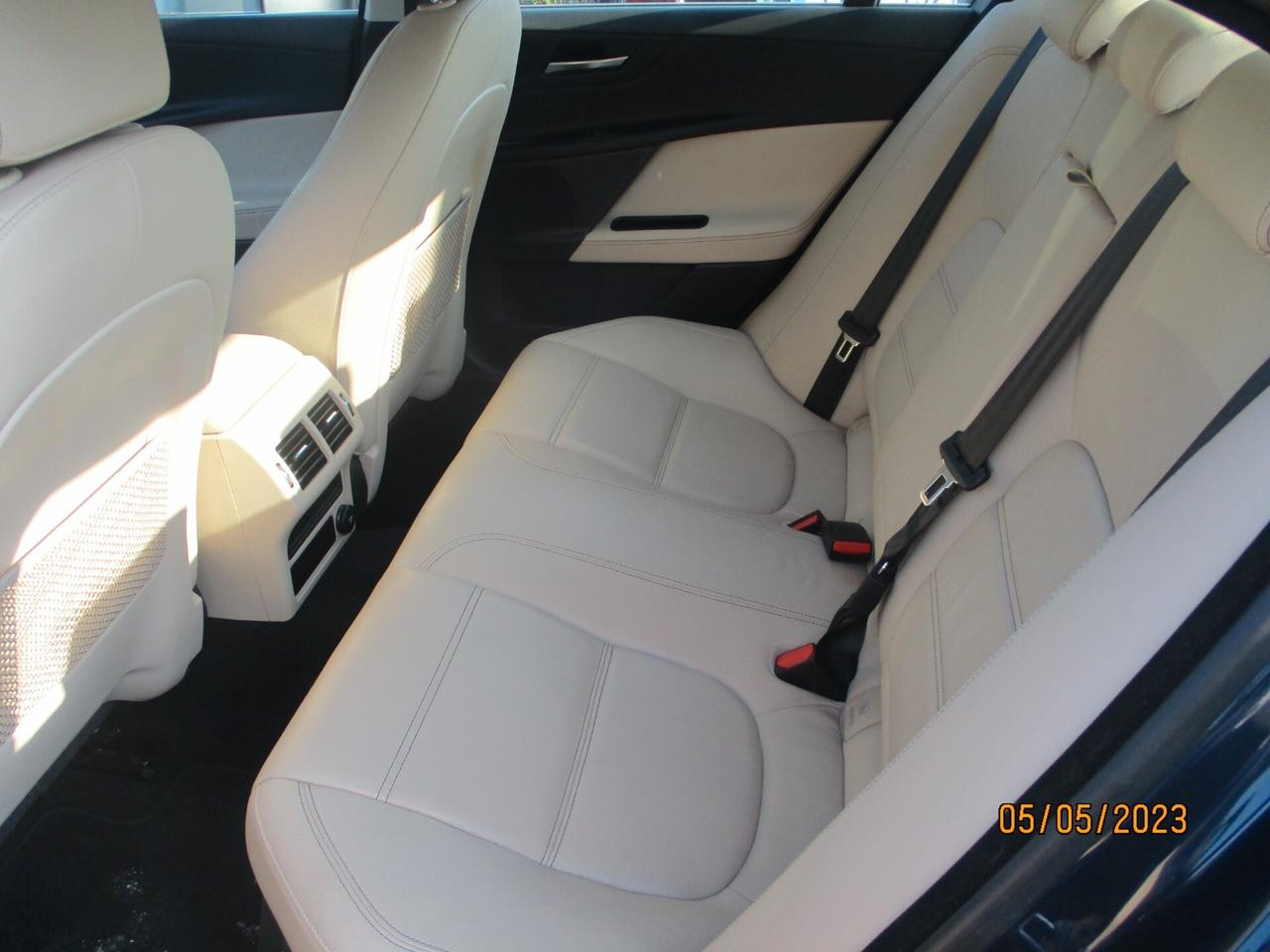 Jaguar XE 2.0 D 180 CV AWD aut. Portfolio