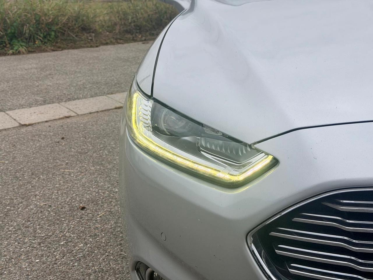 Ford Mondeo 2.0 TDCi 150 CV S&S AWD SW Titanium Business