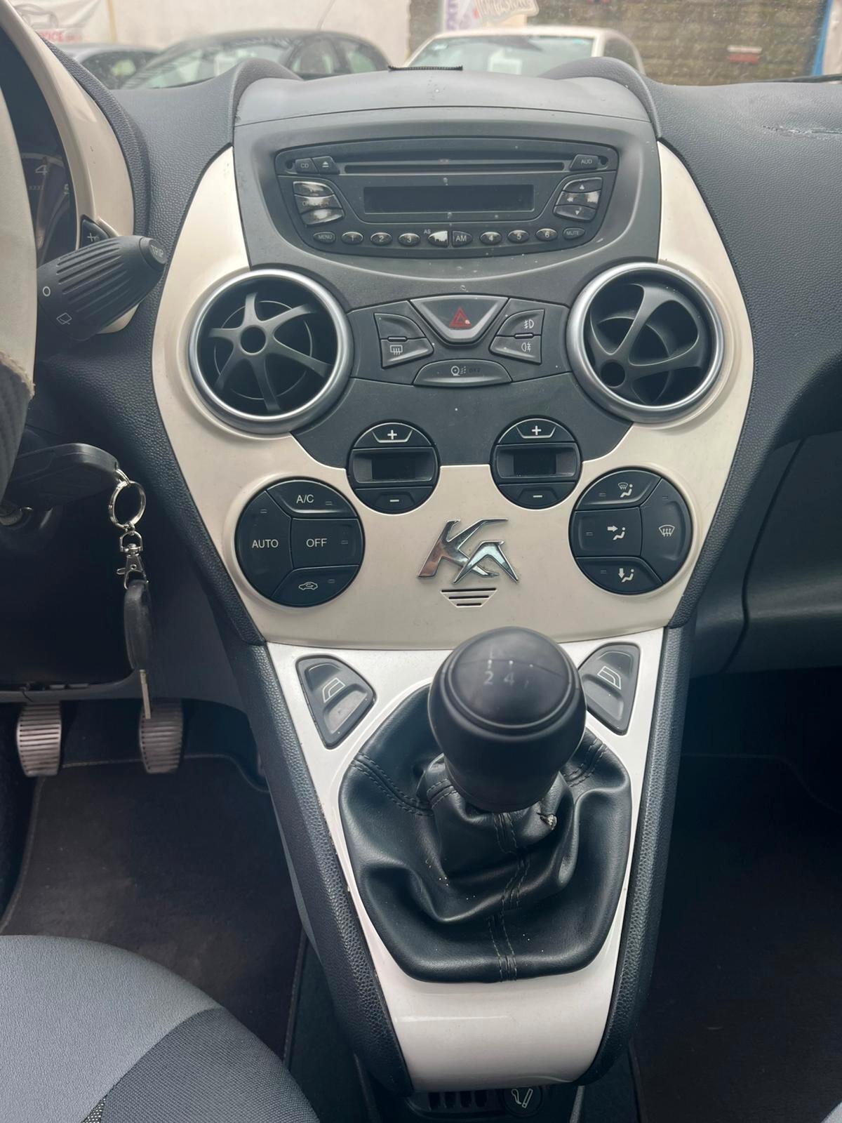 Ford Ka 1.2 8V 69CV Titanium