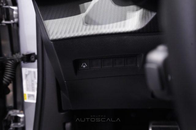 PEUGEOT 2008 Hybrid 136 e-DCS6 GT #Tetto