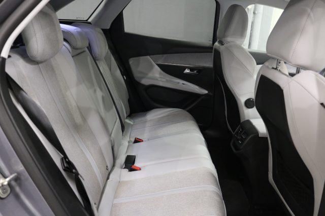 PEUGEOT 3008 BlueHDi 130 S&S Allure "PARI AL NUOVO"