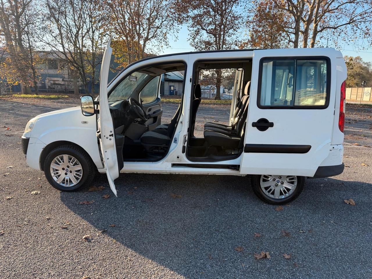 Fiat Doblò 1.3 MJ 16V Combi 5 p.ti N1