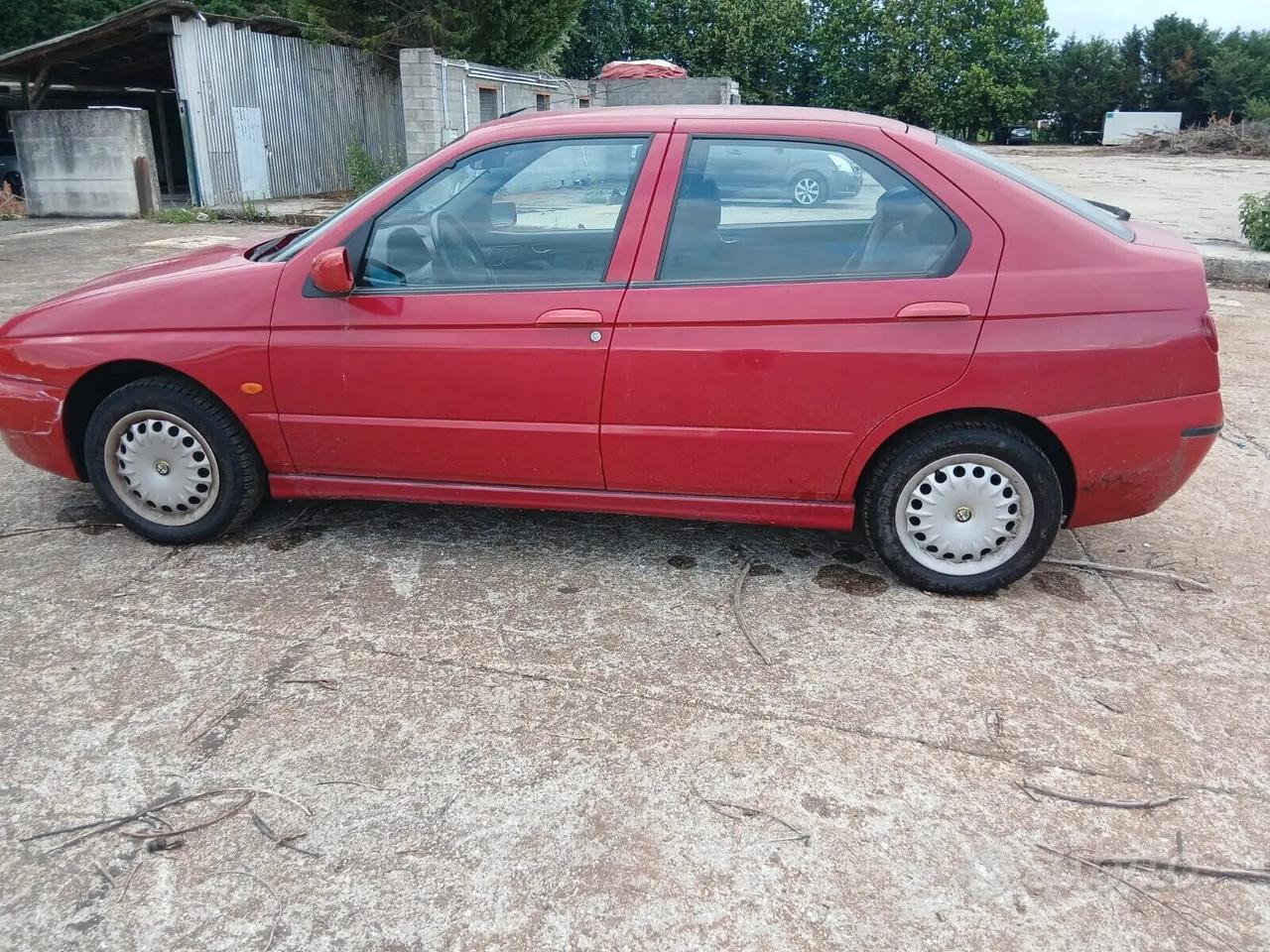Alfa Romeo 146 1.6 IE cat