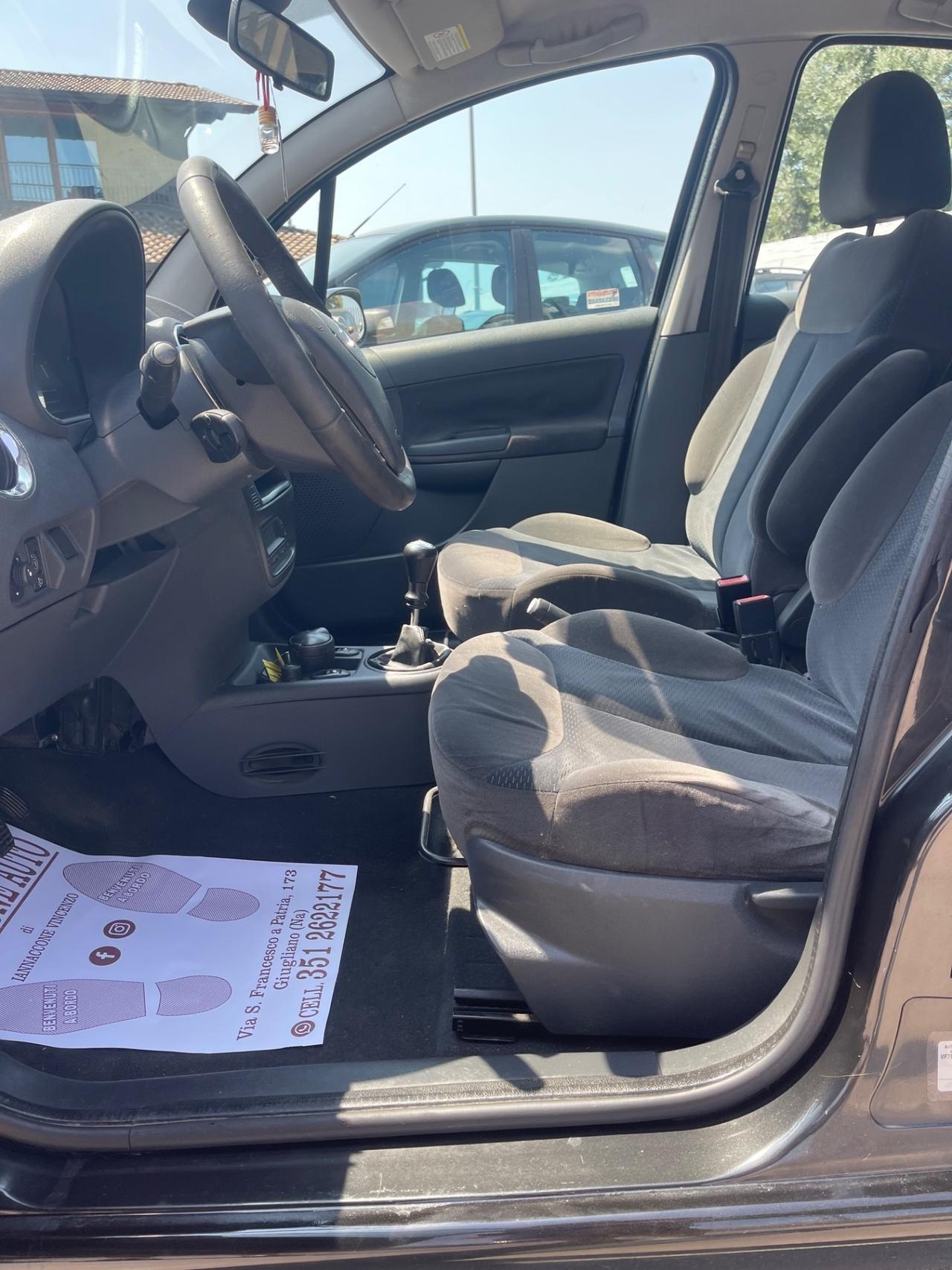 Citroen C3 1.1 benzina nuova