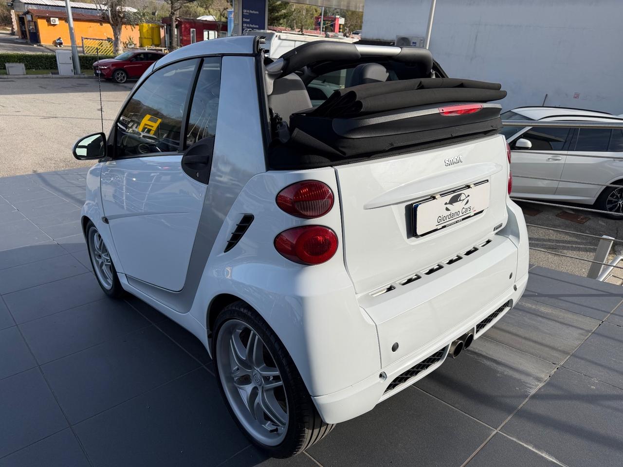 Smart ForTwo 1000 72 kW cabrio BRABUS 102cv