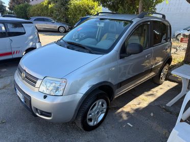 Fiat Panda 4x4 Climbing