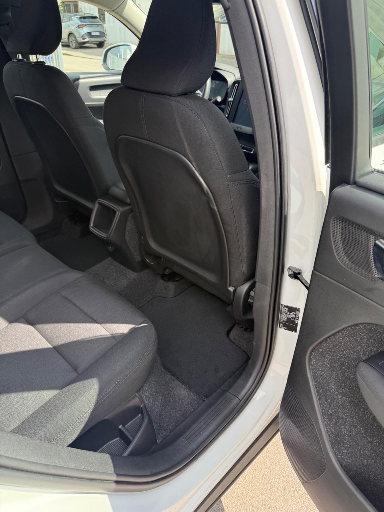 Volvo XC40 2.0 DIESEL 150cv
