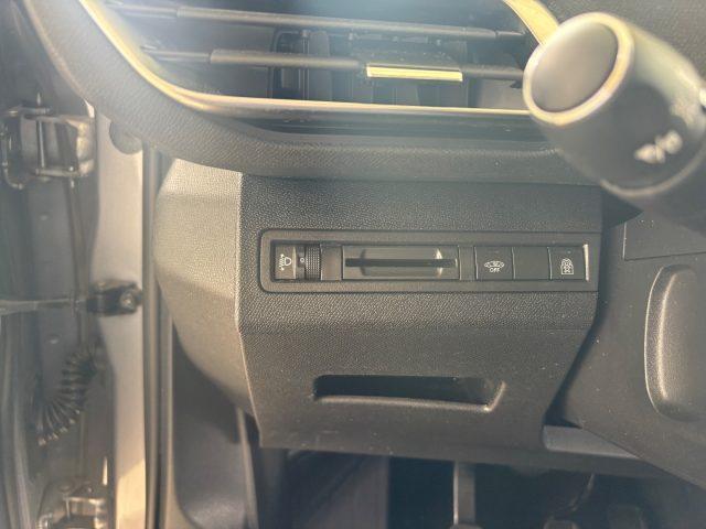 PEUGEOT 3008 PureTech 130 Allure POCHI CHILOMETRI TENUTA BENE