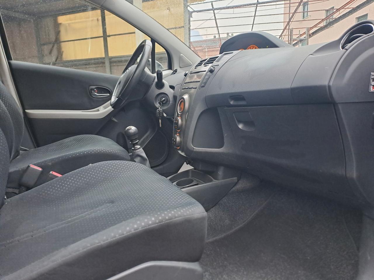 TOYOTA YARIS 1.3 BENZINA *OK NEOPATENTATI* E5