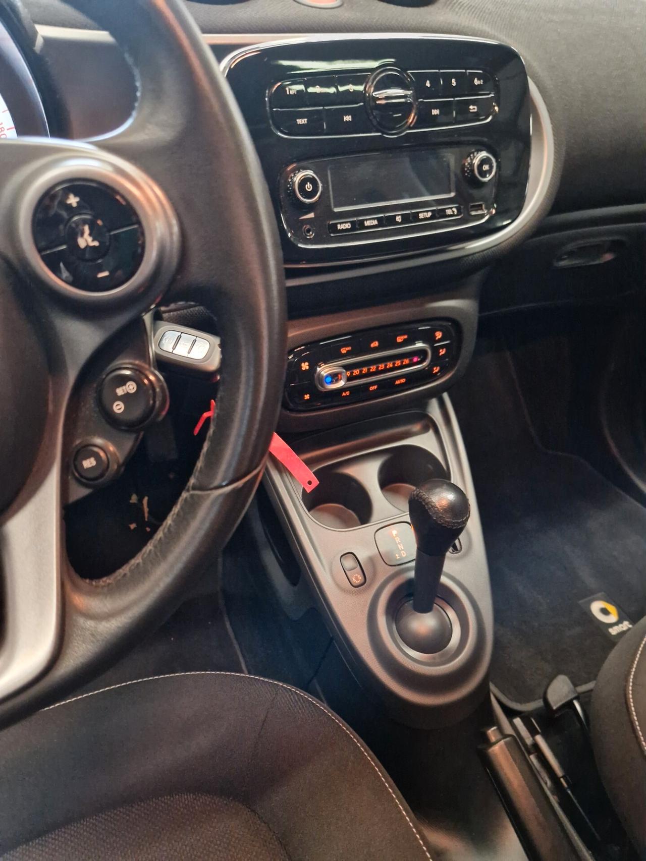 Forfour turbo 90cv automatica fantastica garanzia