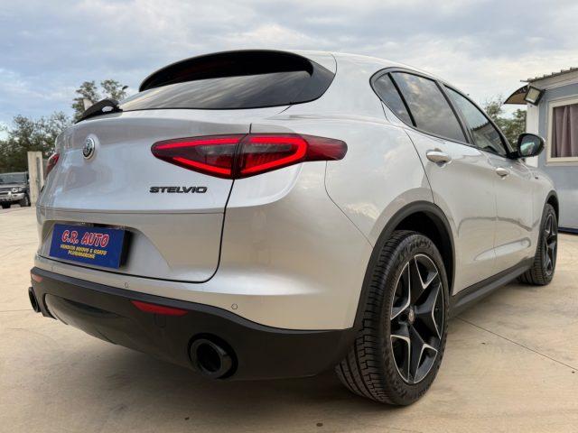 ALFA ROMEO Stelvio 2.2 Q4 Sprint PARI AL NUOVO