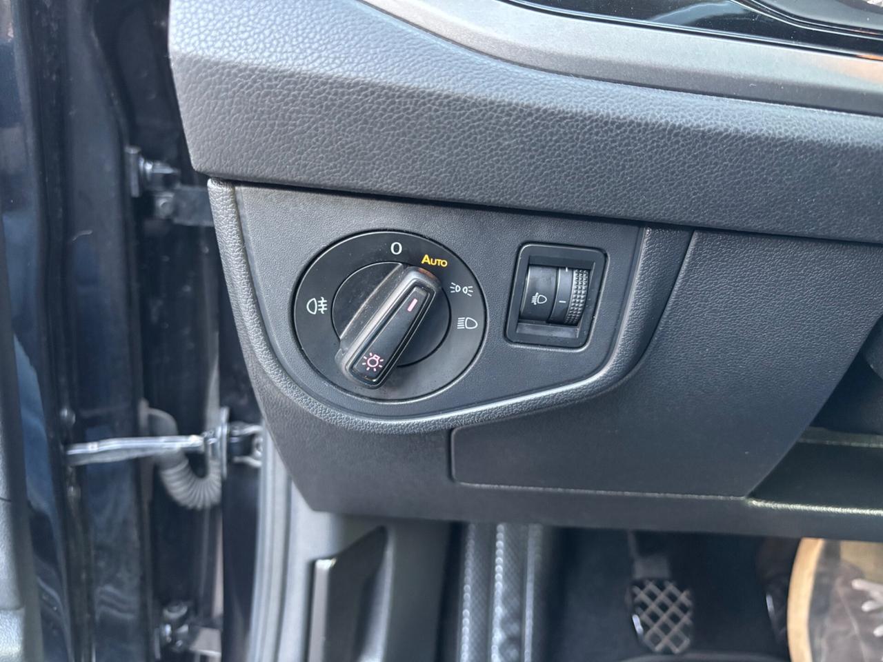 Volkswagen Polo 1.0 5p. Comfortline OK NEOPATENTATI