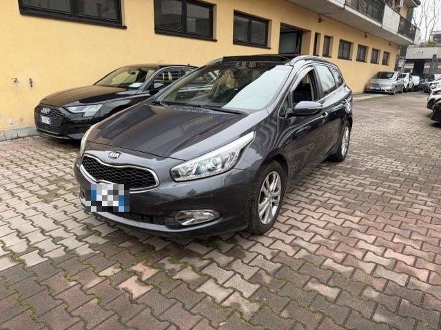 KIA cee'd 1.6 CRDi 128 CV aut. SW Cool TETTO PANORAAMICO