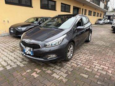KIA cee'd 1.6 CRDi 128 CV aut. SW Cool TETTO PANORAAMICO