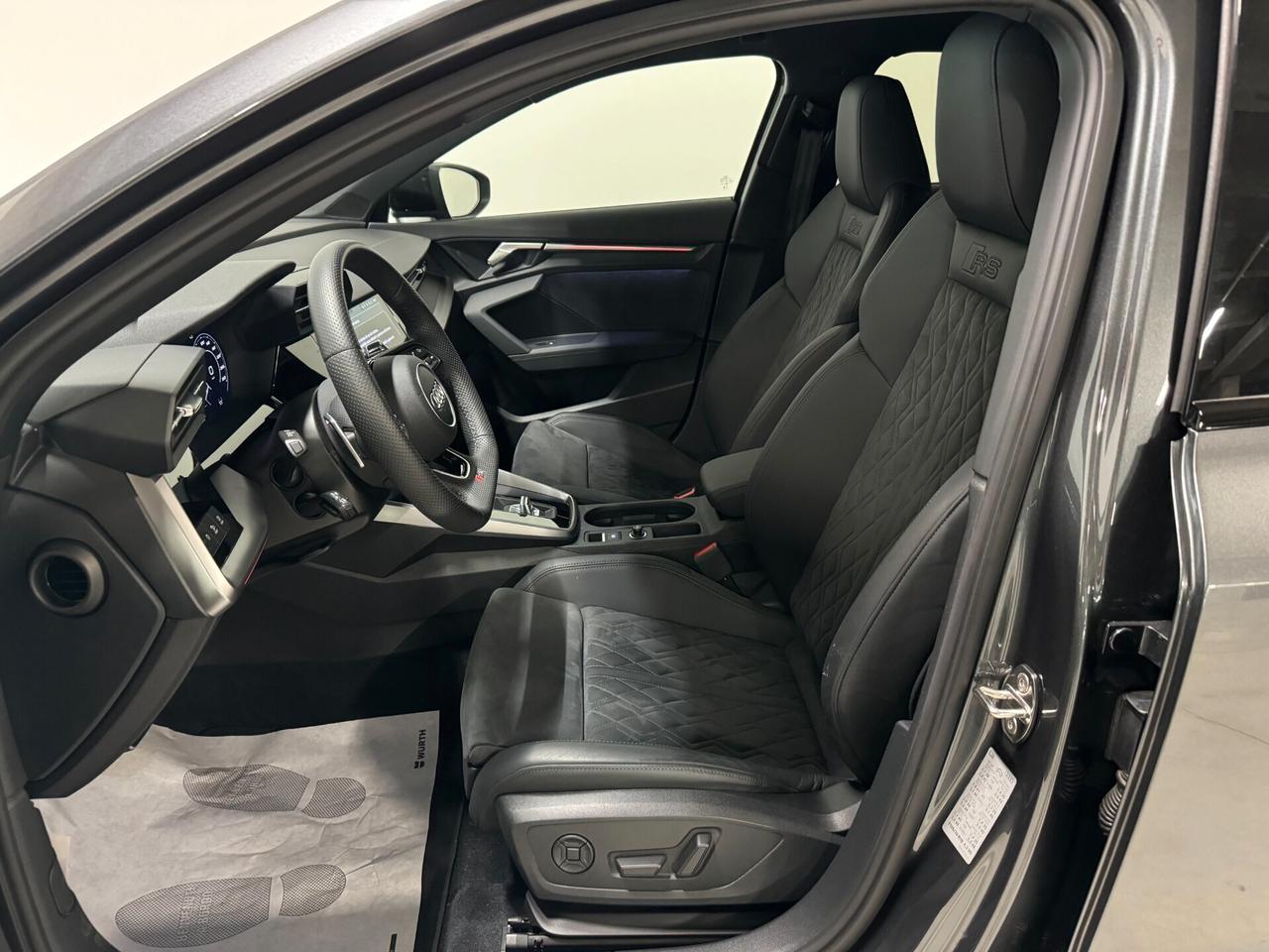 Audi A3 RS 3 SPB TFSI quattro S tronic