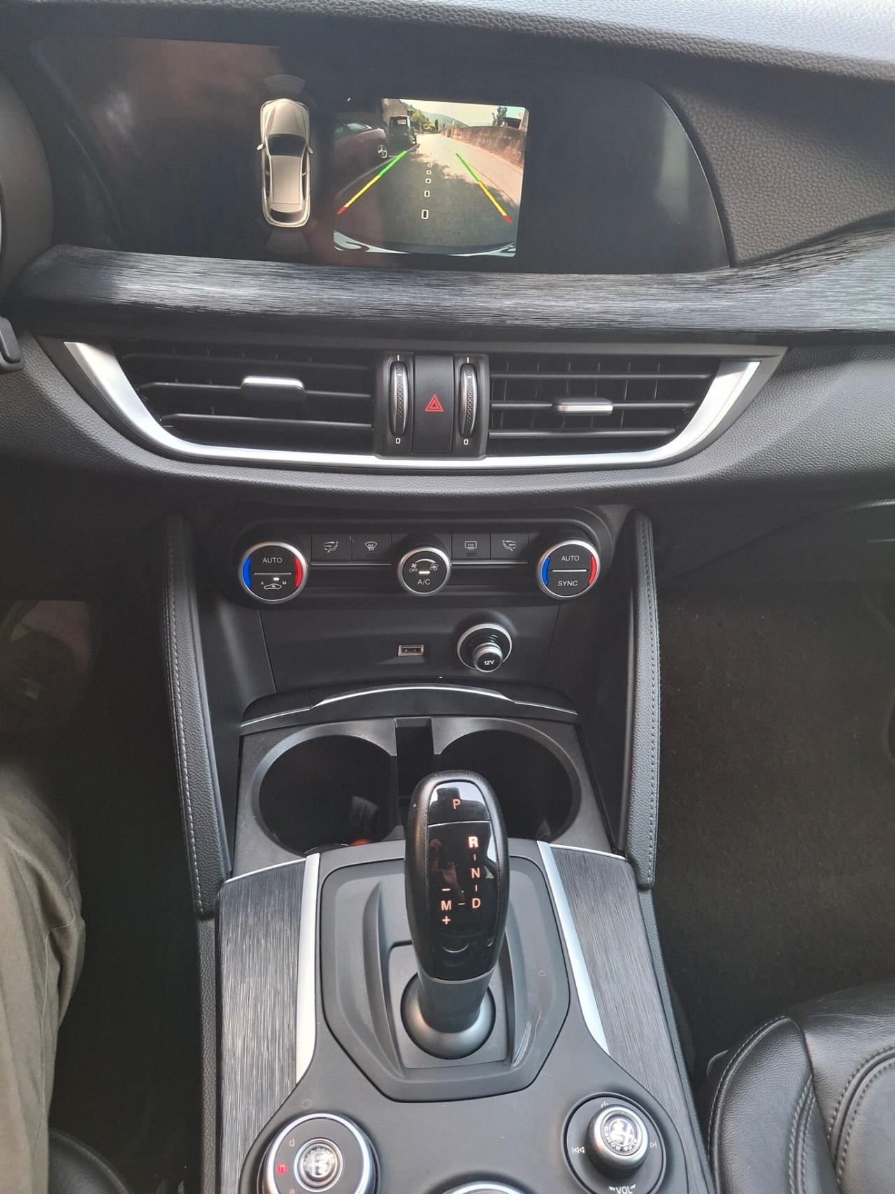 Alfa Romeo Stelvio 2.2 Turbodiesel 210 CV AT8 Q4 Ti