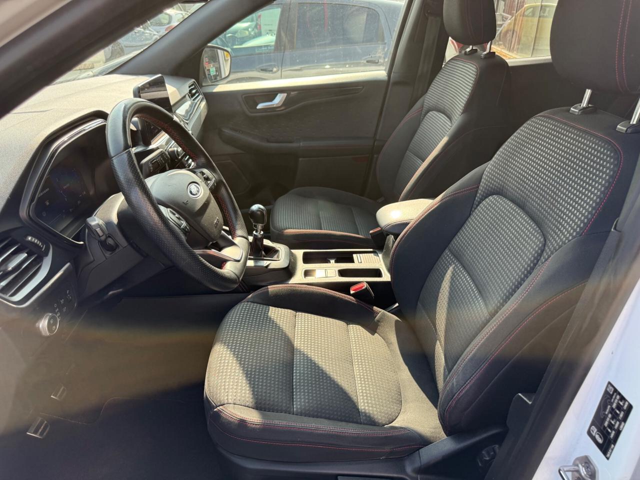 Ford Kuga 2.0 EcoBlue Hybrid 150 CV 2WD ST-Line