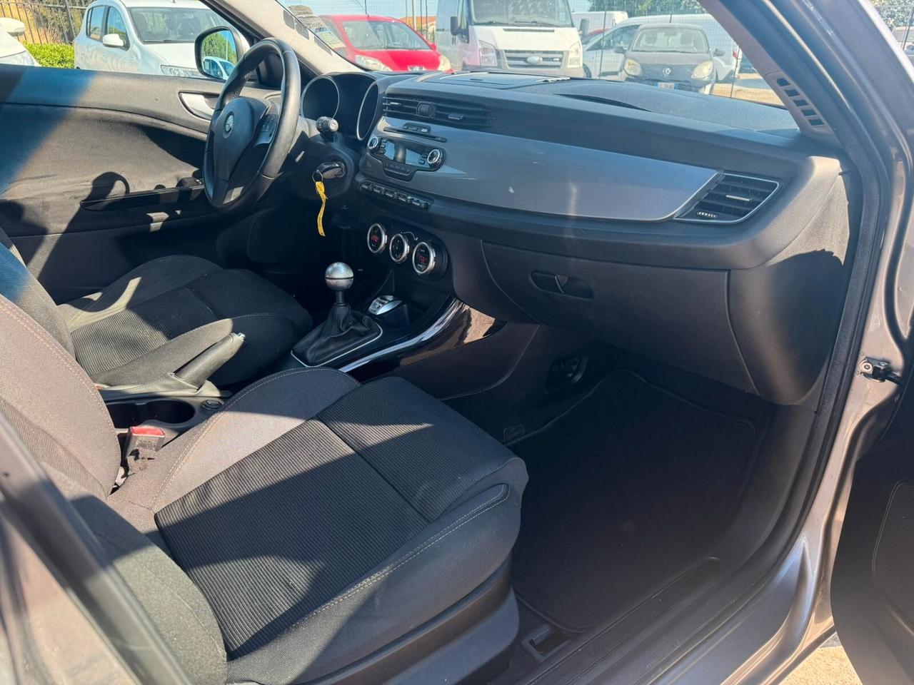 Alfa Romeo Giulietta 1.6 JTDm-2 105 CV