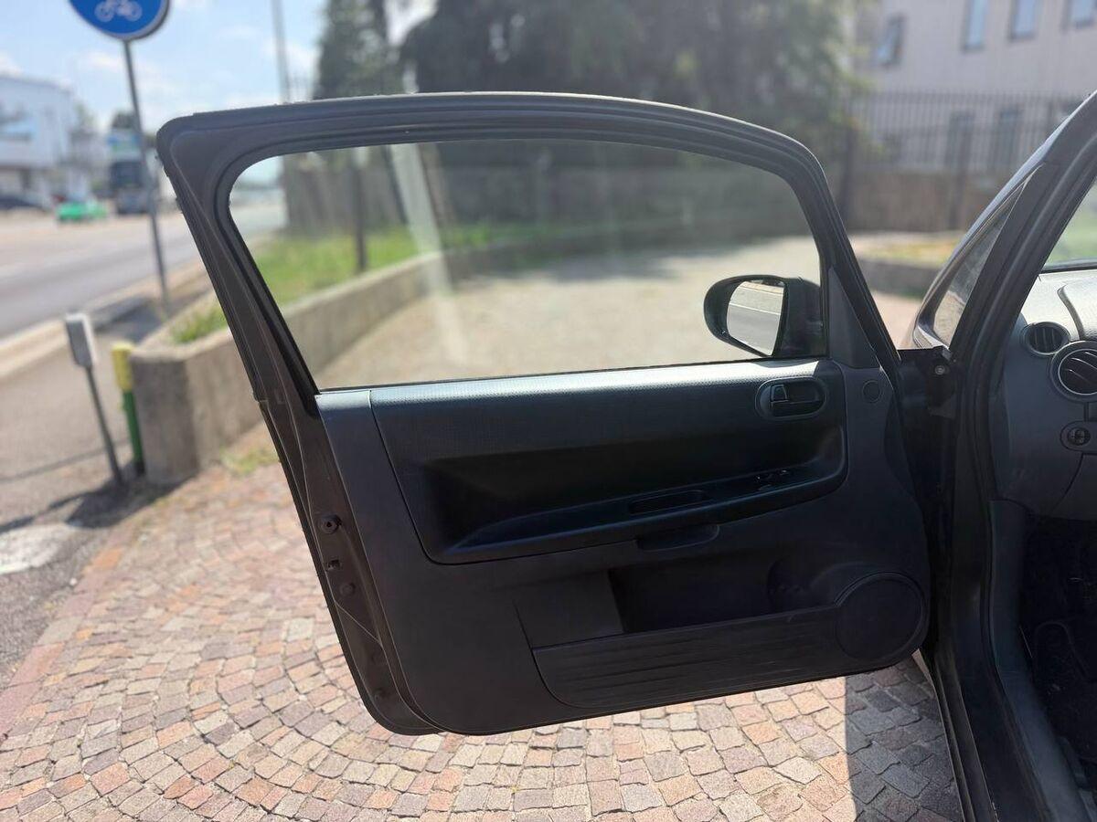 Mitsubishi Colt 3 Porte Colt 1.1 Inform Gpl 3p