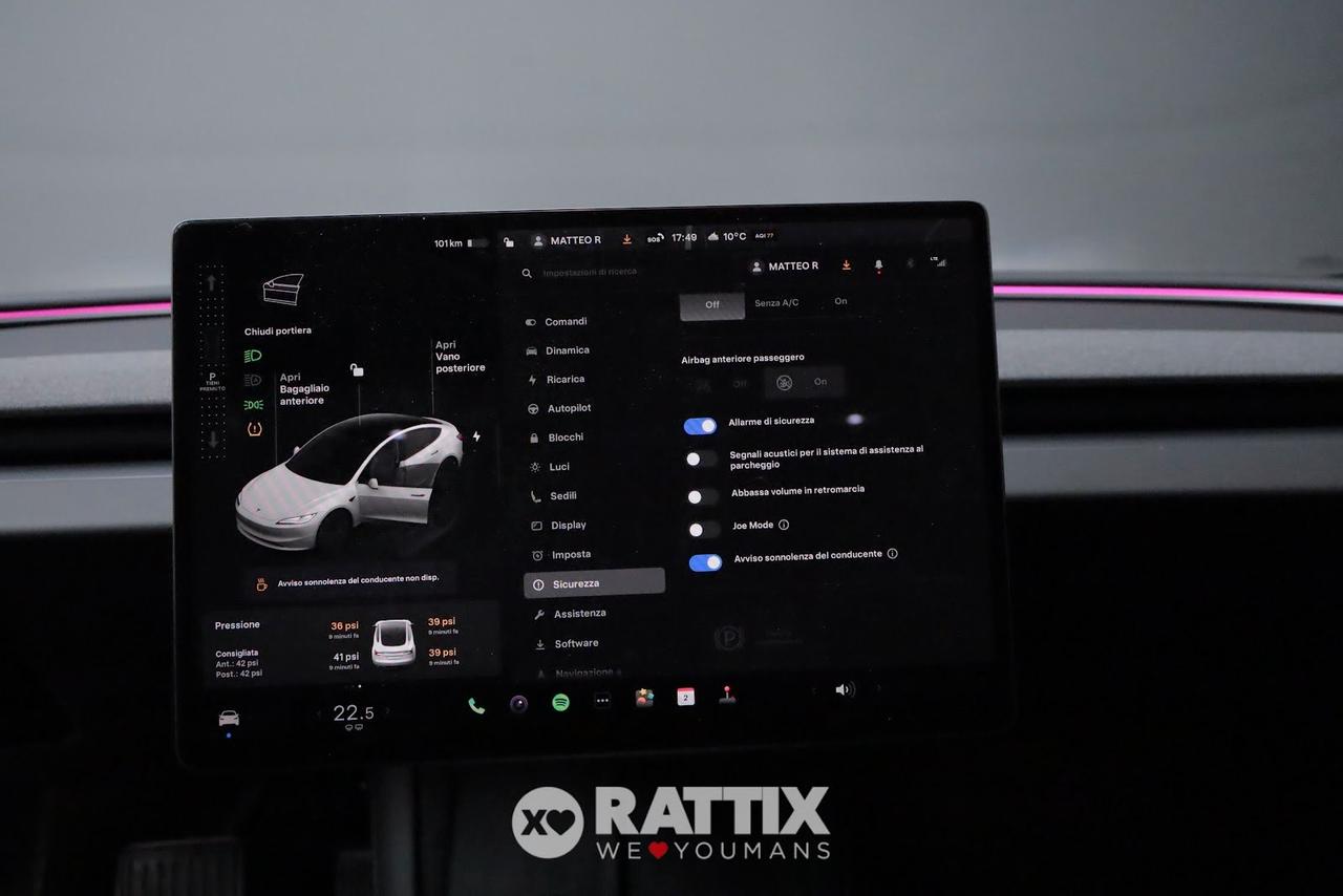 Tesla Model 3 motore elettrico Premium RWD + tetto panoramico & Wallbox