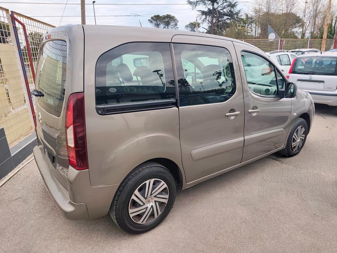 Citroen Berlingo 1.6 HDi 5 POSTI