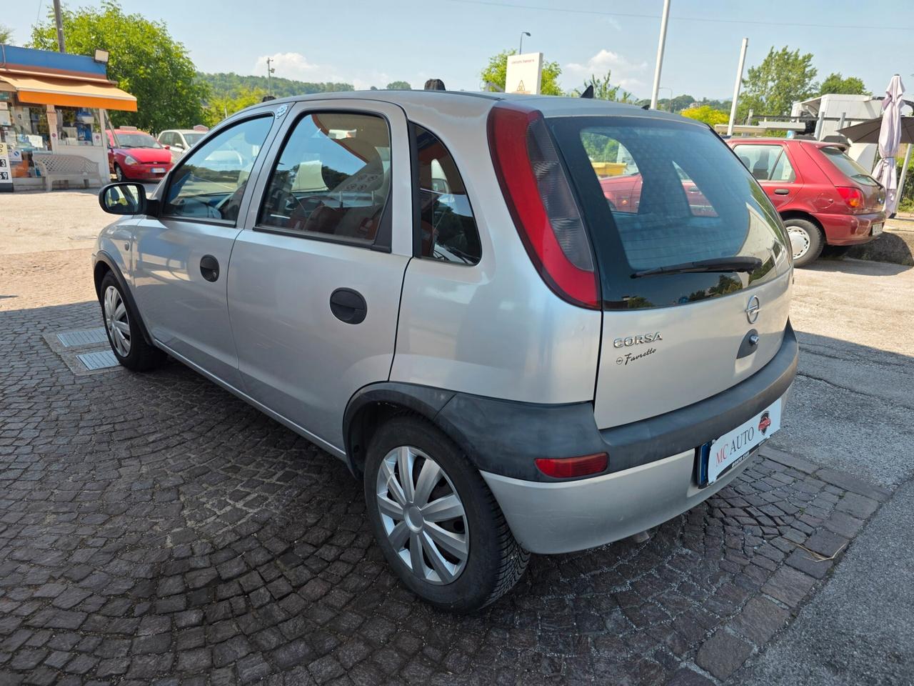 Opel Corsa 1.0i 12V cat 5 porte con 130.000km