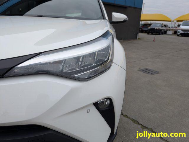 TOYOTA C-HR 1.8 Hybrid E-CVT Trend