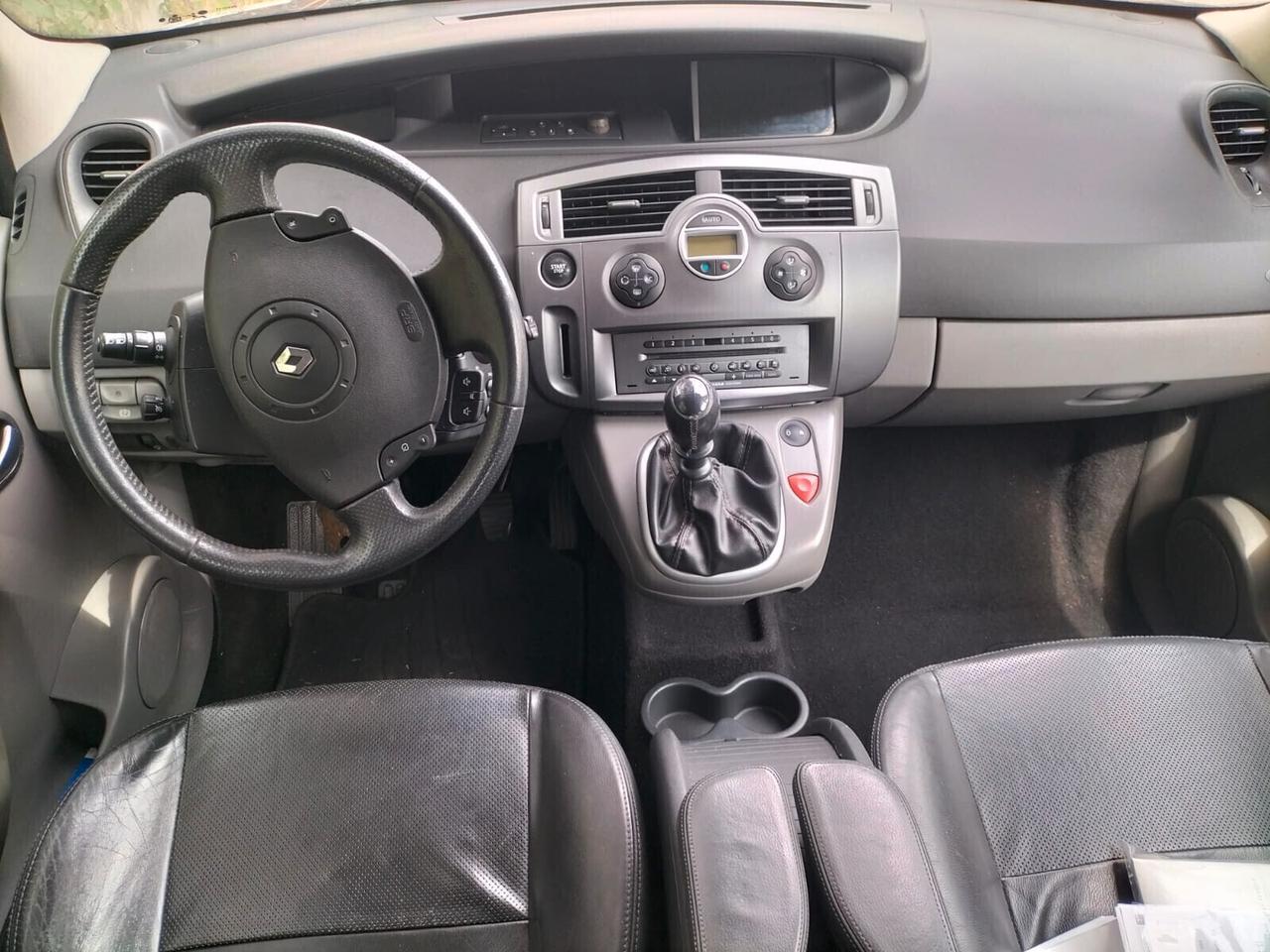 Renault Scenic 1.9TDCI MOTORE FUSO -navi-pelle-xeno