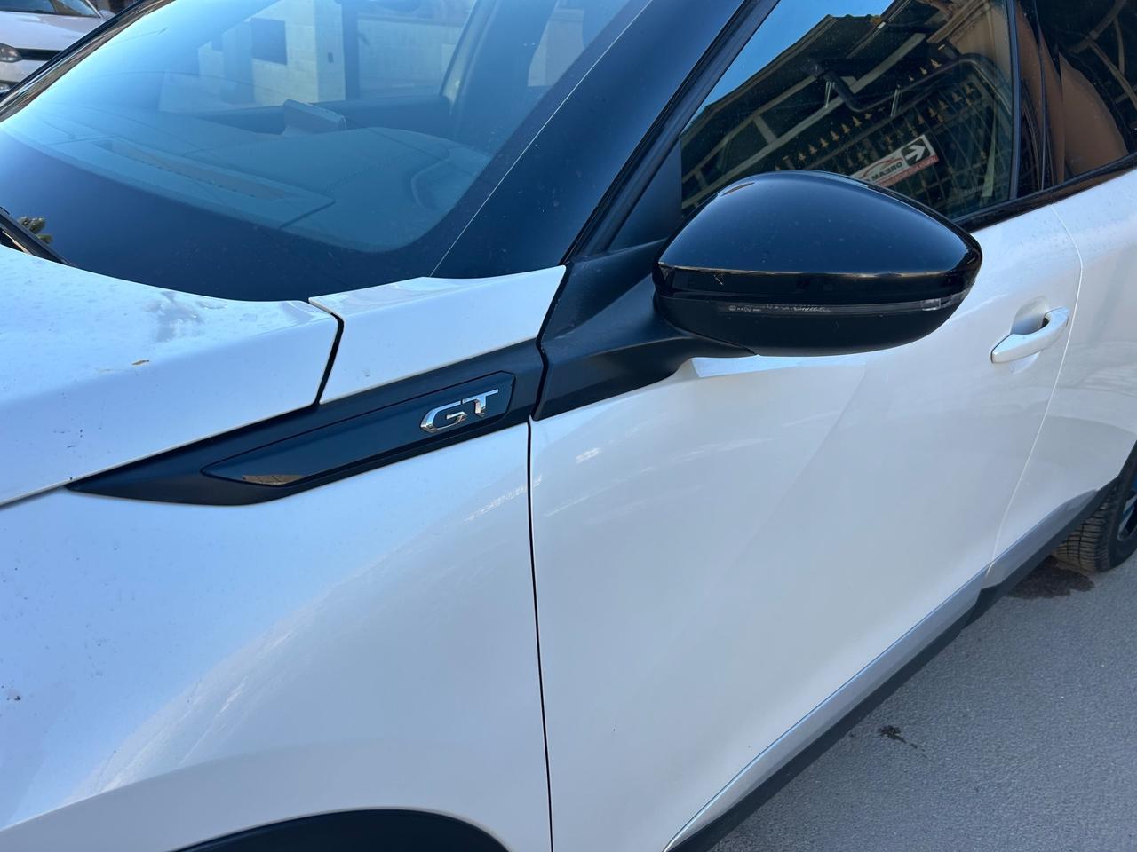 Peugeot 2008 BlueHDi 130 S&S EAT8 GT Pack