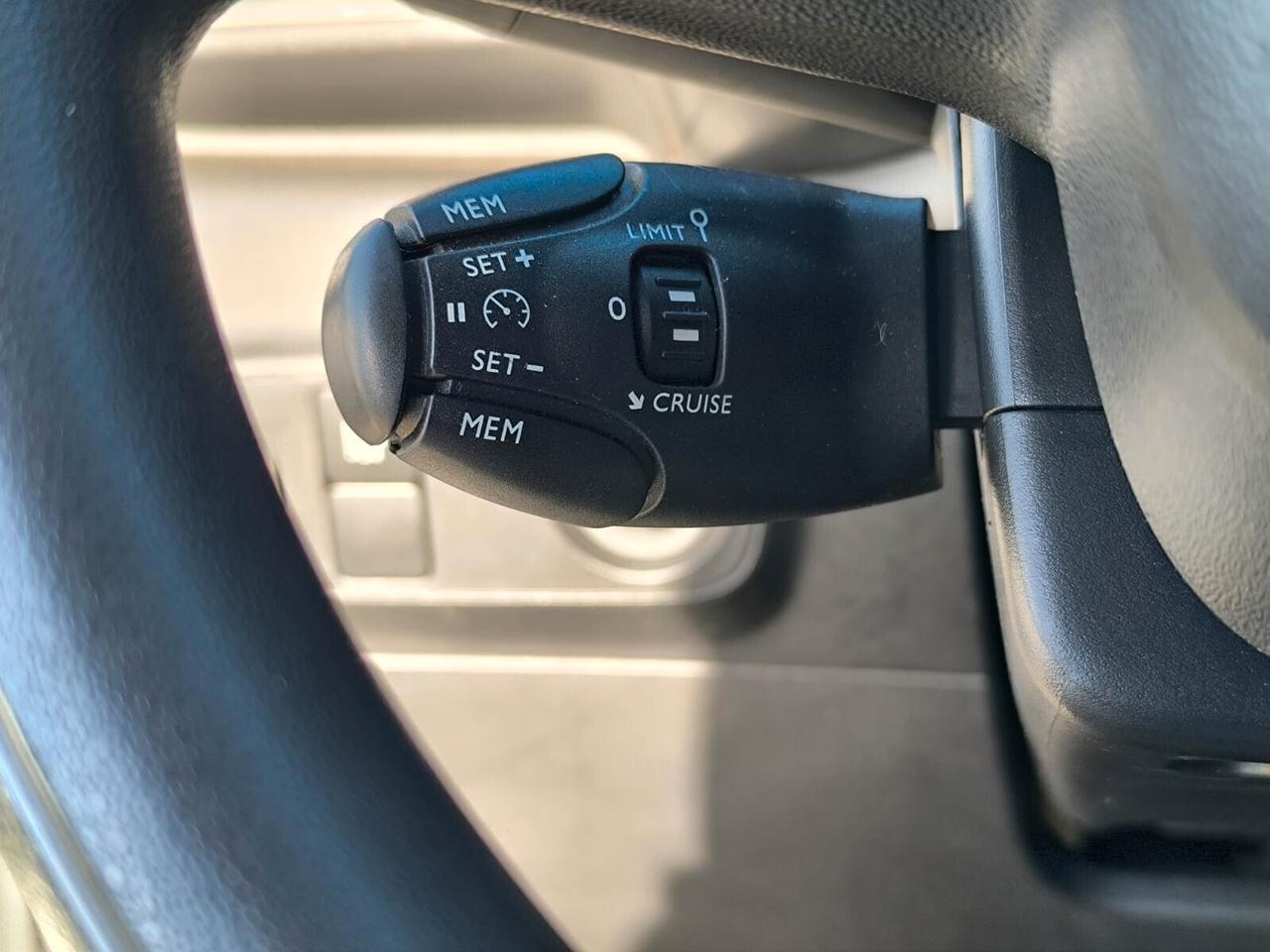 Citroen C3 1.5 BlueHDi 100 CV S&S Feel 2021