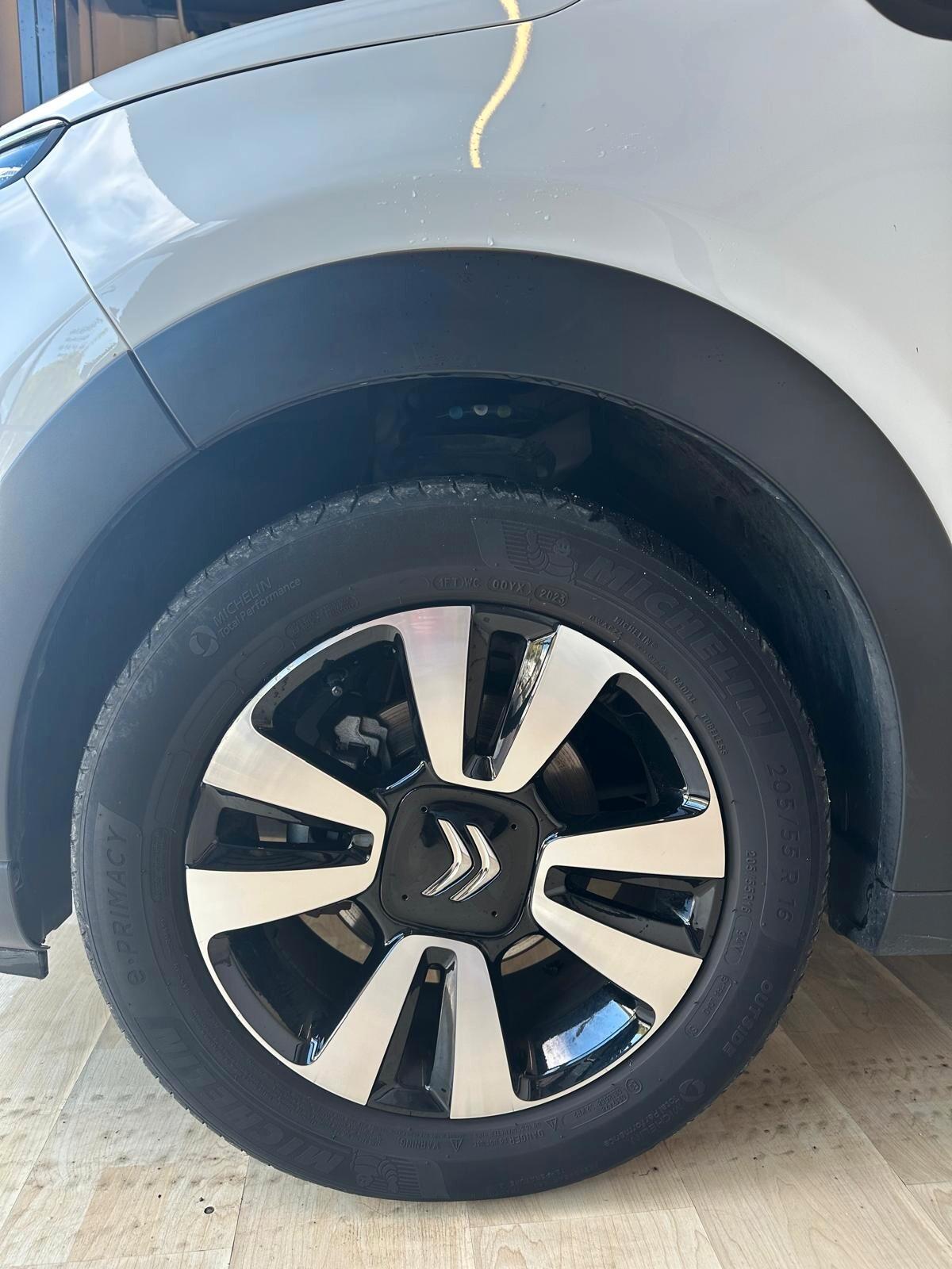 Citroen C3 PureTech 83 S&S Shine "IVA ESPOSTA"