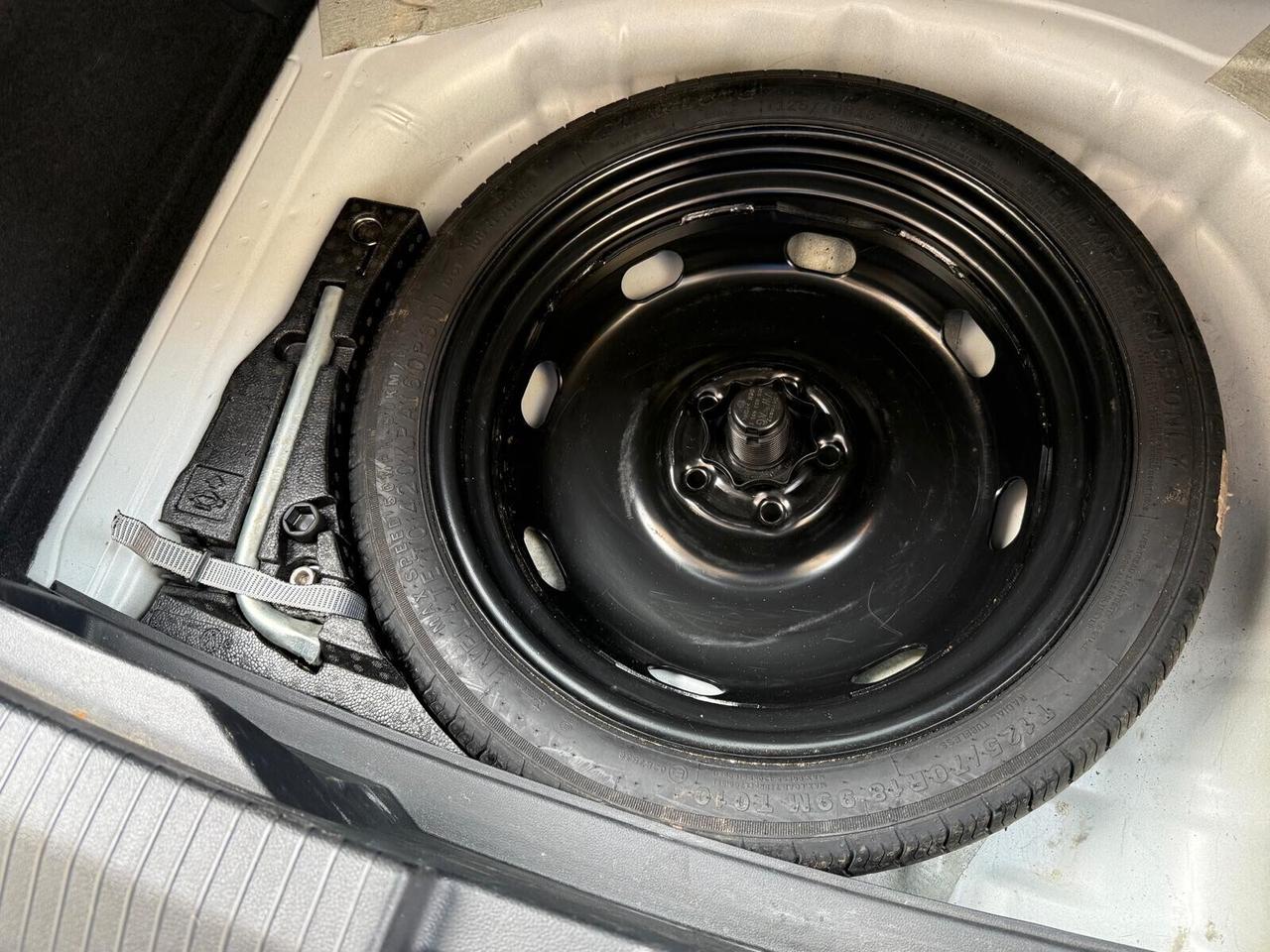 Volkswagen T-Roc 2.0 TDI 115cv 2023 UNICA