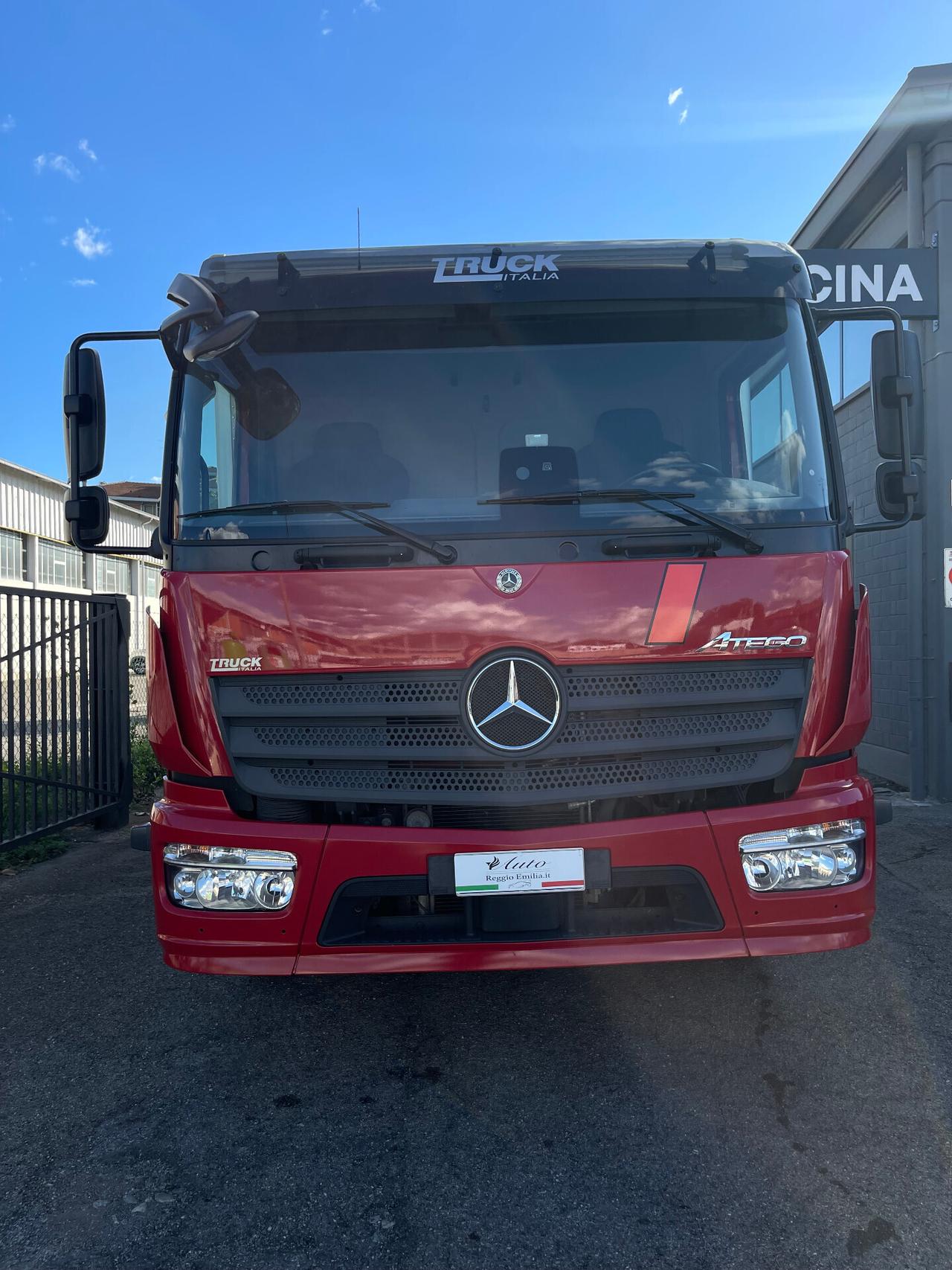 Mercedes Benz Atego 2020 - Sponda Idraulica
