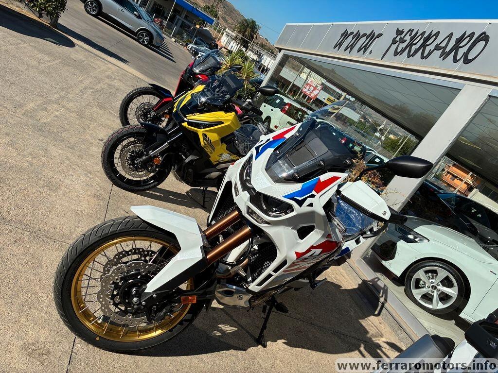 Honda CRF1100L Africa Twin adventure sport dct a 205 euro al mese senza anticipo e con prima rata 60 gg