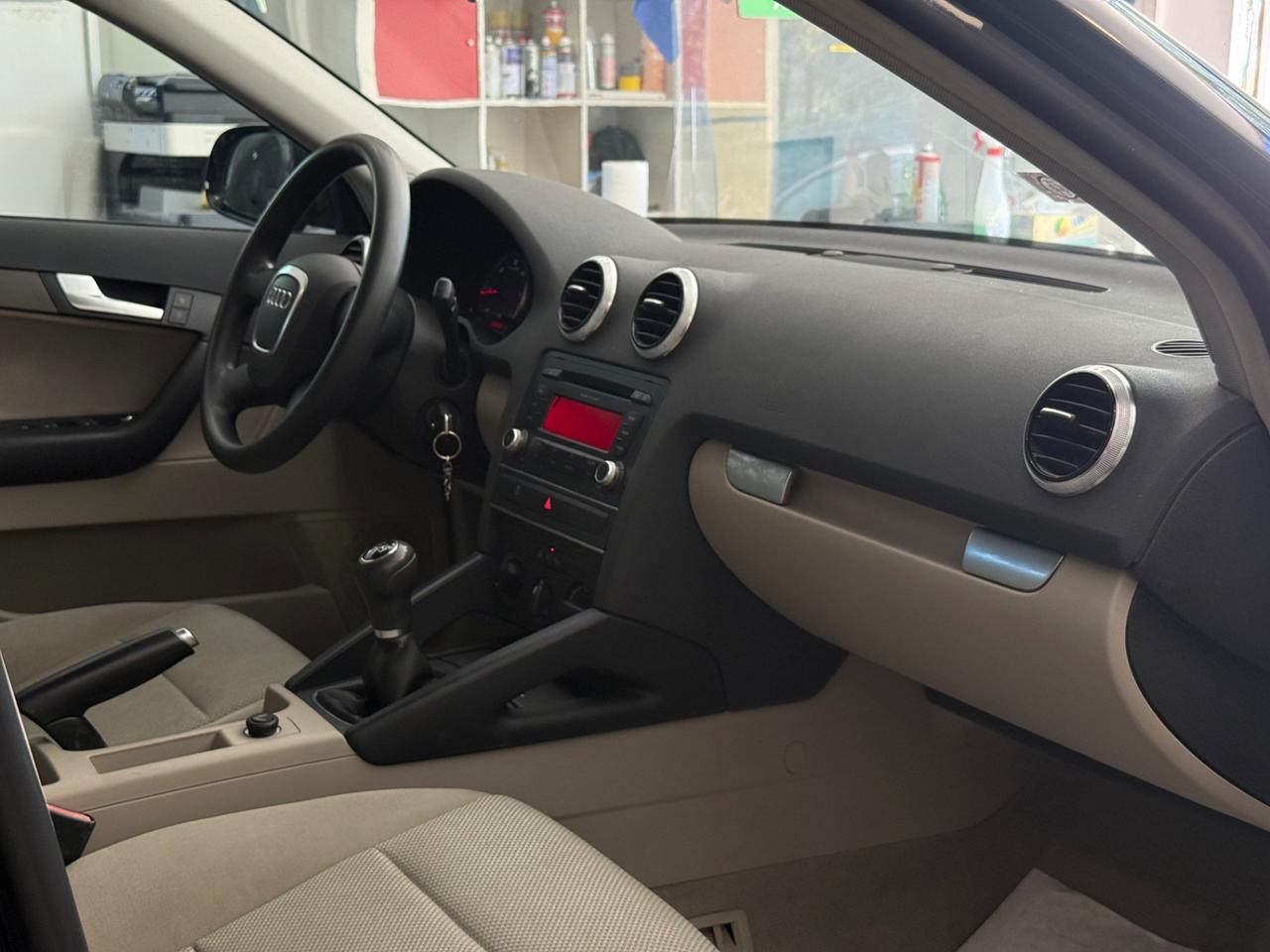Audi A3 1.6 DIESEL NEOPATENTATI!