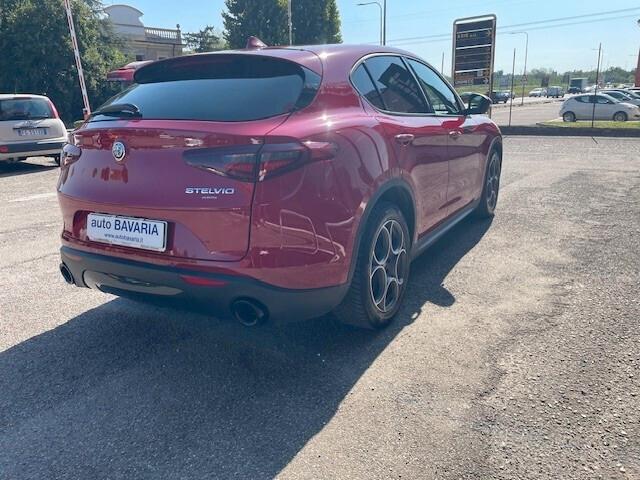 Alfa Romeo Stelvio 2.2 Turbodiesel 160 CV AT8 RWD Sprint