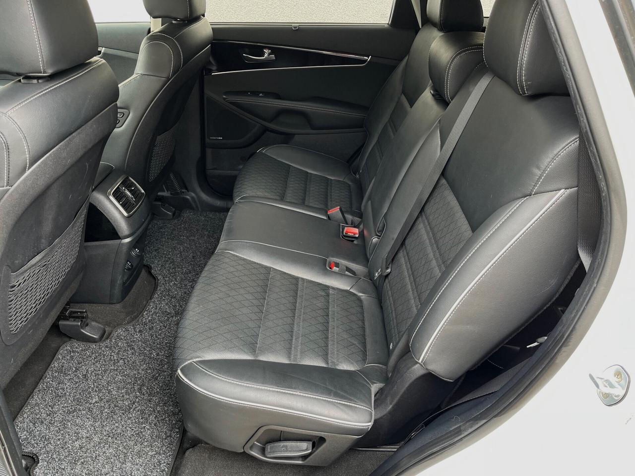 Kia Sorento 2.2 CRDi AWD Rebel GT-LINE (full optional)